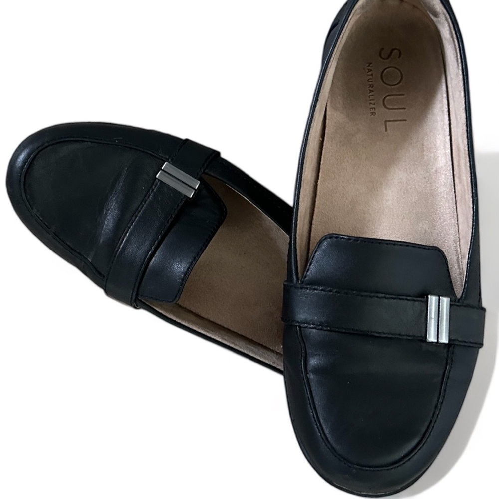 Naturalizer Soul Kentley leather loafer flats women’s size 9- black retail $90